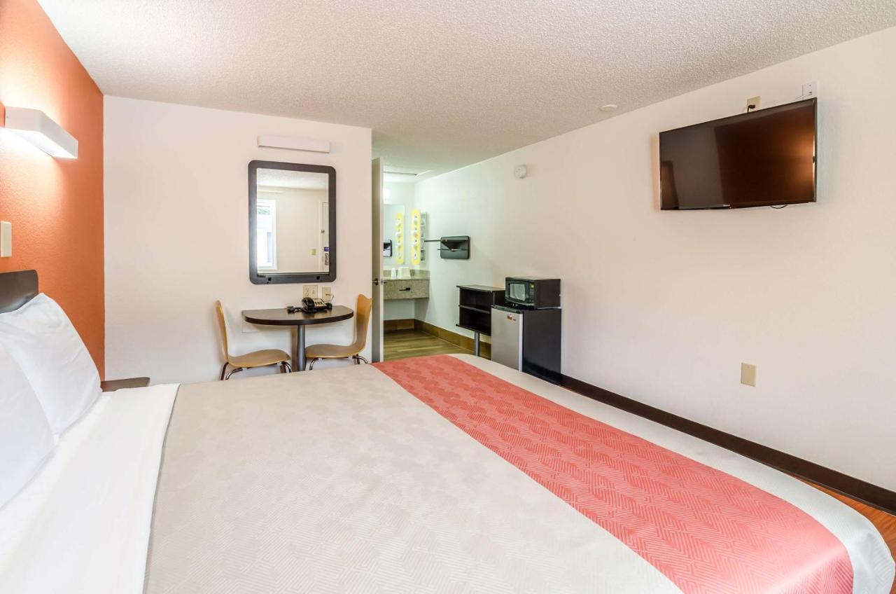 Motel 6-Troutville, Va Zewnętrze zdjęcie